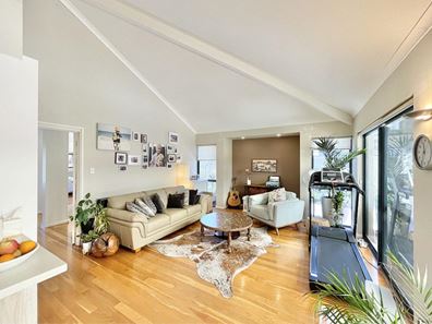 93 Lacepede Drive, Sorrento WA 6020
