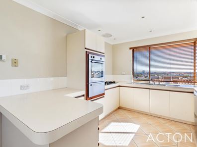 25 Bower Street, Doubleview WA 6018