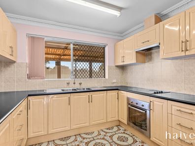 10 Eves Place, Cannington WA 6107