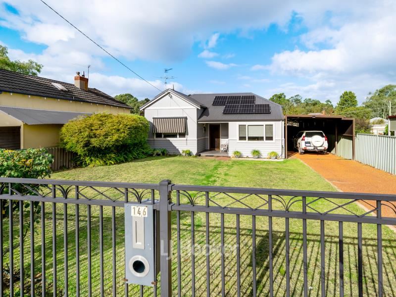 146 Steere Street North, Collie