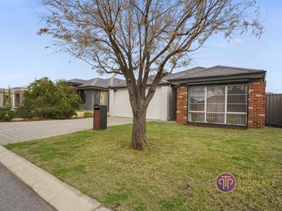 48 Wycliffe Turn, Piara Waters WA 6112