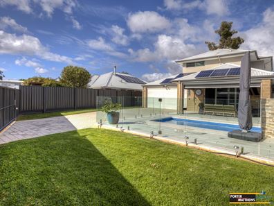 13 Seaplane Road, Bushmead WA 6055