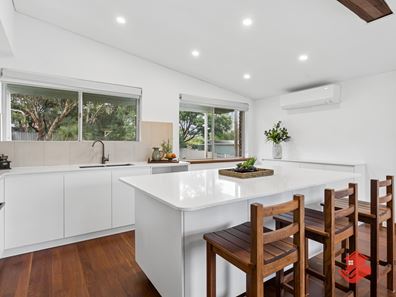 5 Ellis Road, Mount Nasura WA 6112