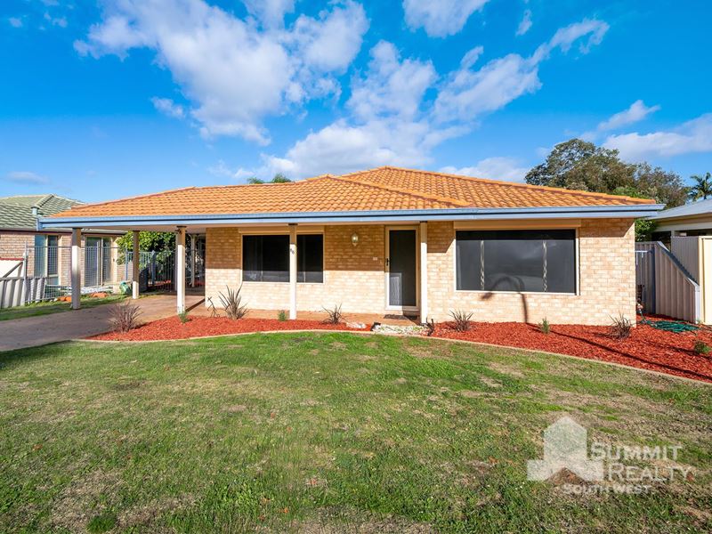 66 Winthrop Avenue, College Grove WA 6230