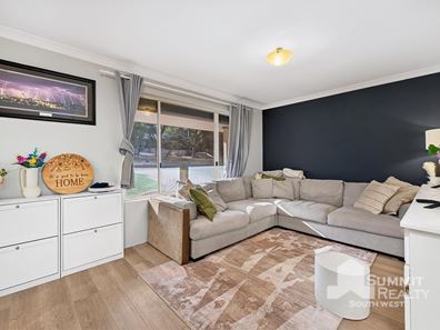 66 Winthrop Avenue, College Grove WA 6230