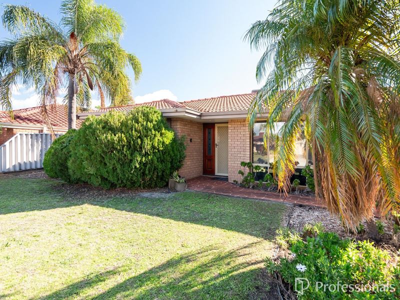 25 Chivalry Way, Thornlie WA 6108