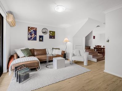 16 Aranda Place, Leederville WA 6007