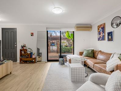 16 Aranda Place, Leederville WA 6007
