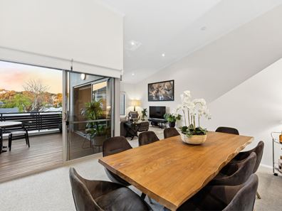 32D Talbot Avenue, Como WA 6152