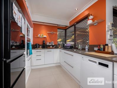 282 Lyon Road, Aubin Grove WA 6164