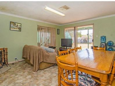 32 Blackall Place, South Kalgoorlie WA 6430