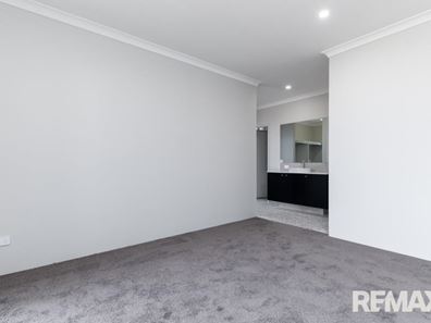 17 Suttons Street, Yanchep WA 6035