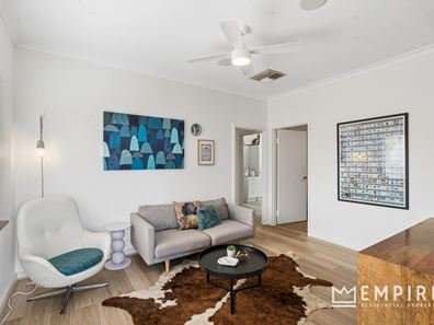 22 Hargreaves Road, Coolbellup WA 6163