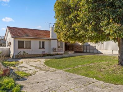 25 Ilumba Road, Nollamara WA 6061