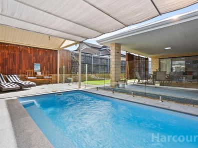 3 Acerosa Boulevard, Halls Head WA 6210