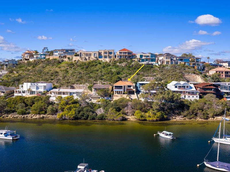 46 Blackwall Reach Parade, Bicton WA 6157