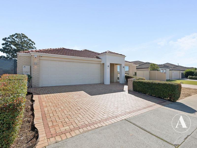 23 Kyle Way, Canning Vale WA 6155