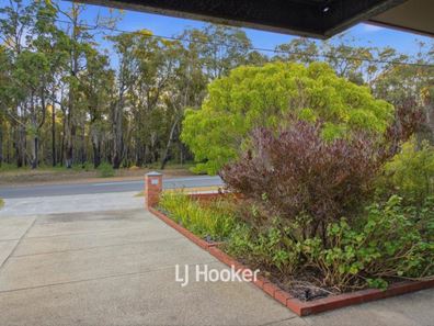 13 Harris River Road, Collie WA 6225