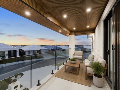23 MEANDER WAY, Treeby WA 6164
