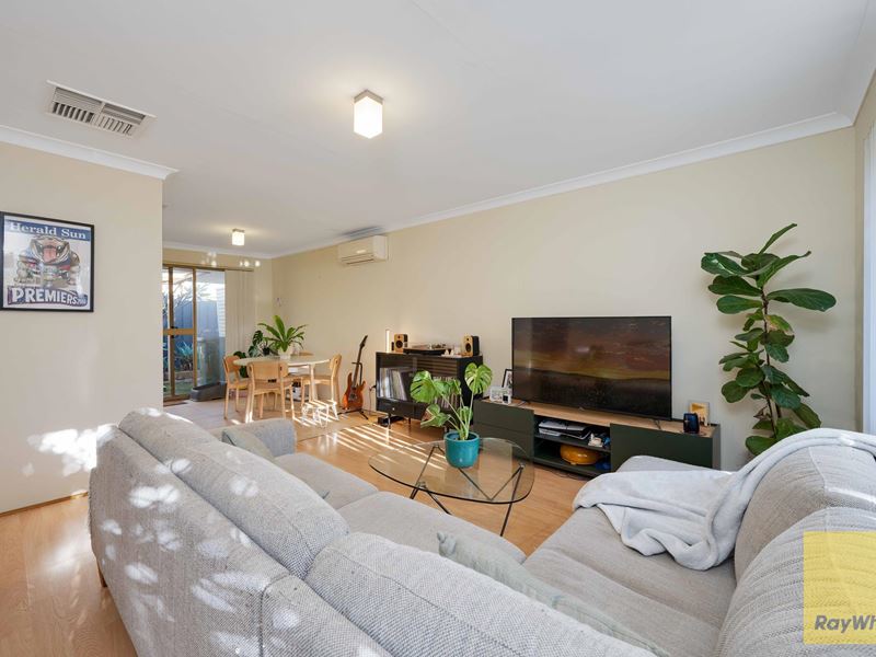 2/56 Camden Street, Dianella WA 6059