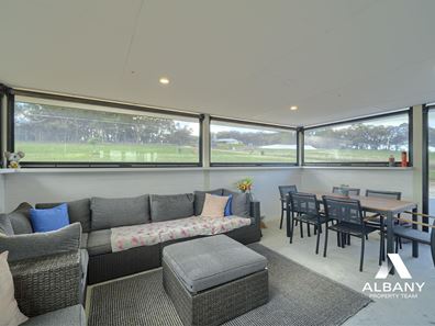 9/215 Porongurup Road, Mount Barker WA 6324