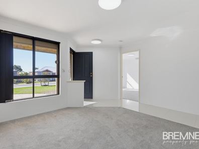 4 Ganges Way, Bertram WA 6167