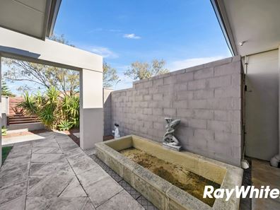 4 Blackbird Glen, Quinns Rocks WA 6030