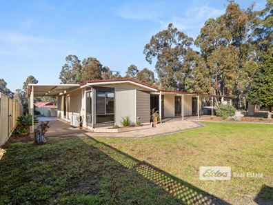 2 Howie Place, Collie WA 6225