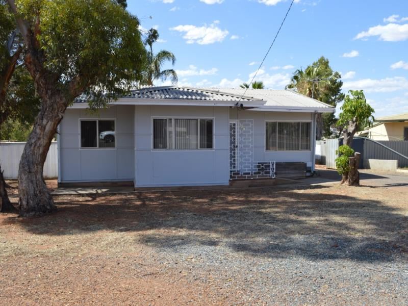 39 New Compton St, Kambalda East