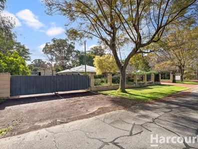 10 Queenscliff Rise, Greenfields WA 6210