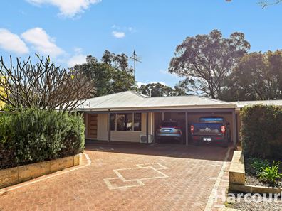 10 Queenscliff Rise, Greenfields WA 6210