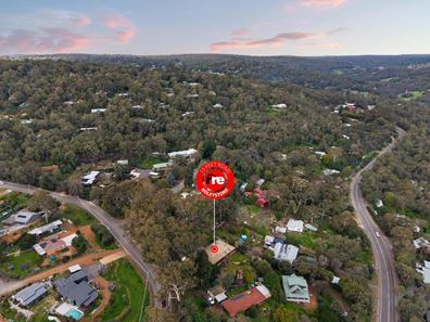 15 Peet Road, Roleystone WA 6111