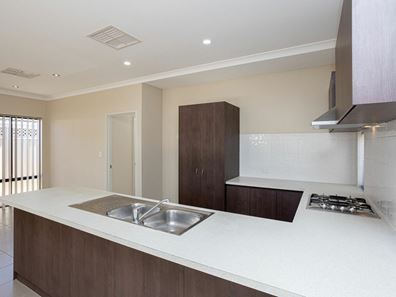 20A Rungine Way, Pearsall WA 6065