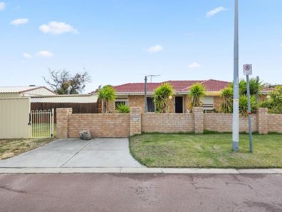 7 Oceanic Court, Port Kennedy WA 6172