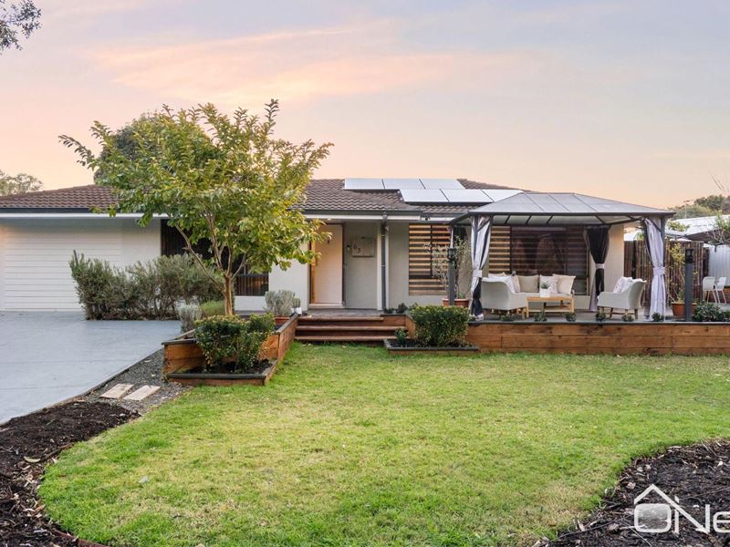 63 Parkside Drive, Thornlie WA 6108