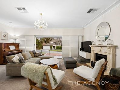 4 Glengariff Drive, Floreat WA 6014