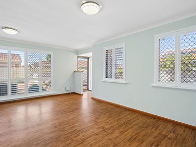 12/6 Leslie Street, Dudley Park WA 6210