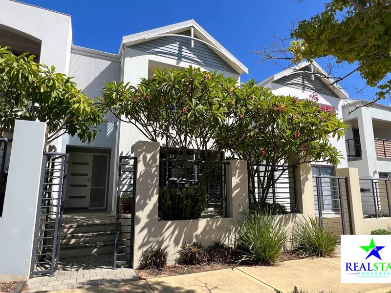 31 Gaudi Way, Clarkson