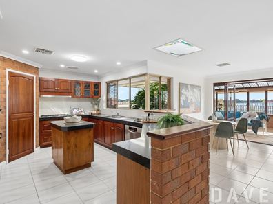 7 Garrow Court, Kingsley WA 6026