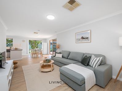 Room/4  28 Winton Crescent, High Wycombe WA 6057