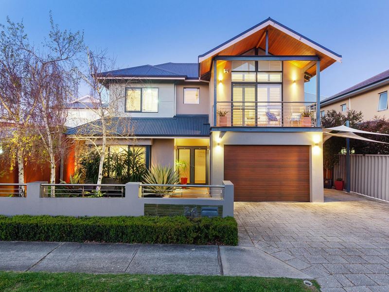 24 Eleventh Avenue, Inglewood