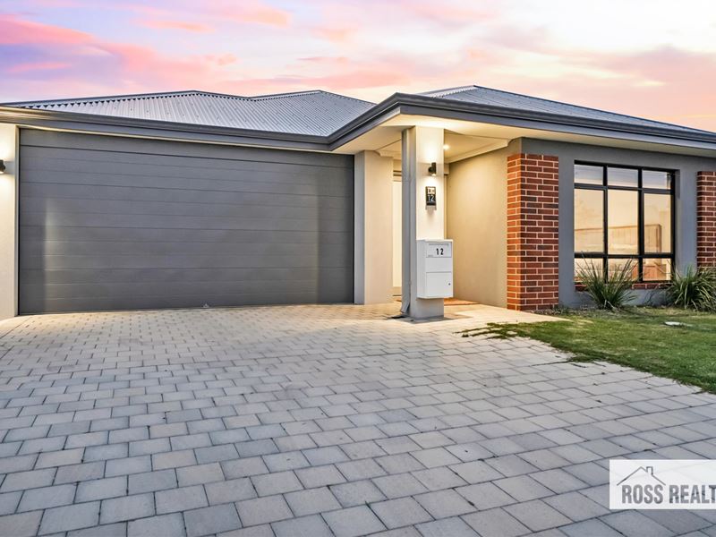 12 Kulbardi Way, Bennett Springs WA 6063