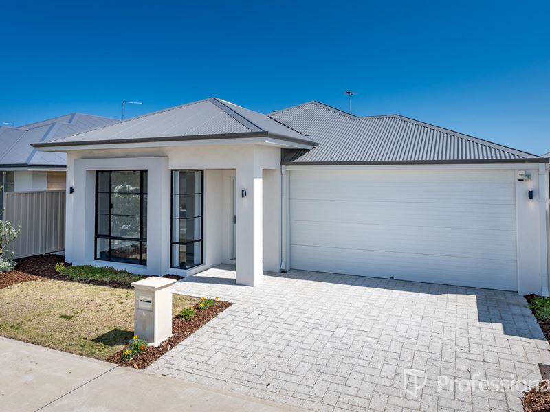 6 Mulberry Way, Eglinton WA 6034
