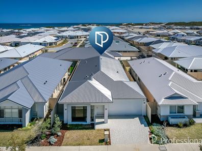 6 Mulberry Way, Eglinton WA 6034