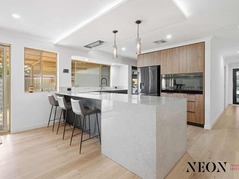 8 Sorell Way, Atwell WA 6164