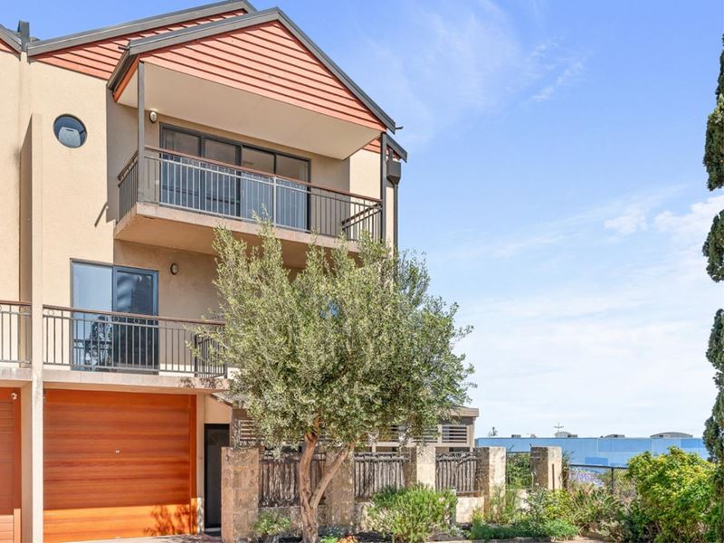 7/7 Bellion Drive, Hamilton Hill WA 6163