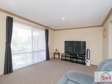 67 Frond Circuit, Banksia Grove WA 6031