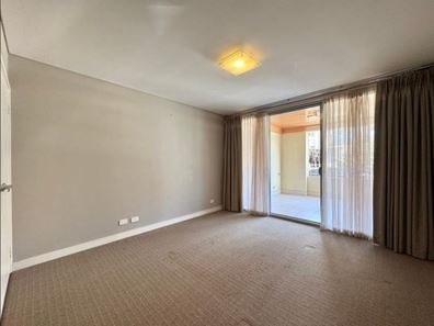 1/26 Vivaldi Drive, Mandurah WA 6210