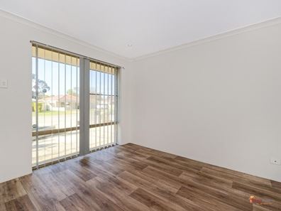 52 Waldron Boulevard, Greenfields WA 6210