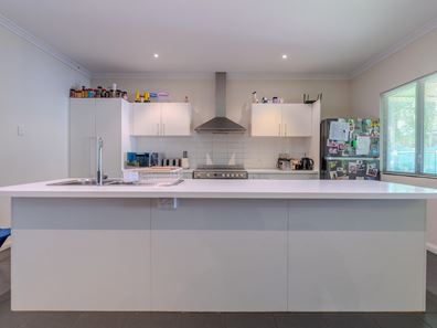 6 Turtle Close, Nickol WA 6714